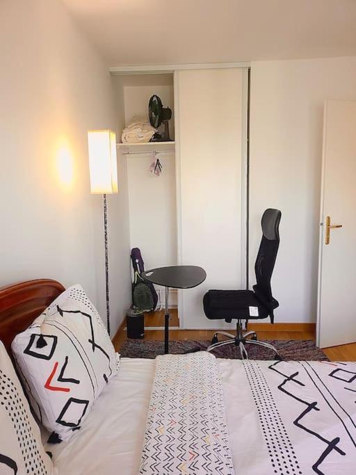 Cozy Haven Near Paris La Defense Grande Arche Apartamento Courbevoie Exterior foto